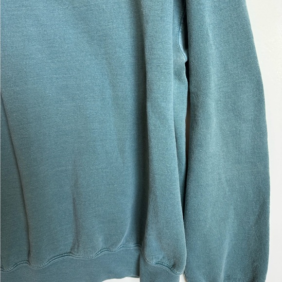 Skull graphic sweatshirt from Urban Outfitters - Picture 10 of 12